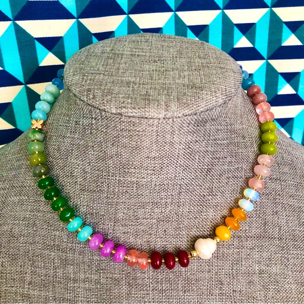 Rainbow🌈 Stone Crystal Candy Necklace - Picture 6 of 13